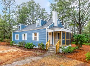 707 N Chestnut St, Aberdeen, NC 28315