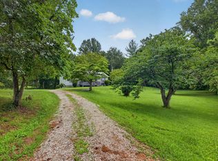 4536 Old Sparta Rd, Cookeville, TN 38506