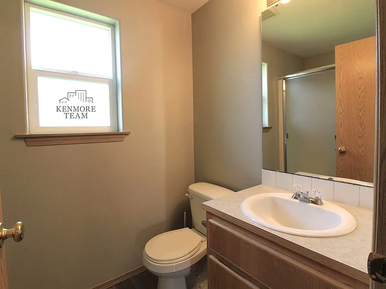 8411 Stutz Dr — Photo 6