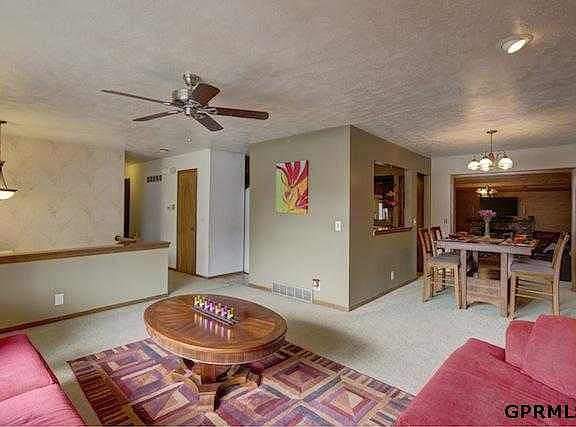4th image of 8528 Lakeview Dr