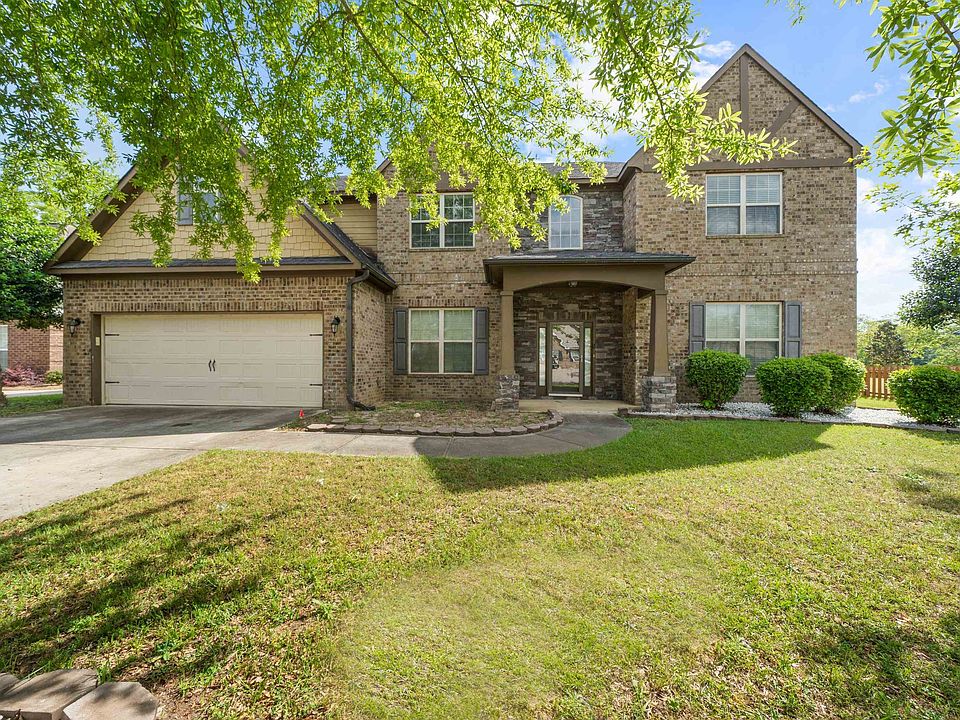 1st image of 102 Black Hawke Ln