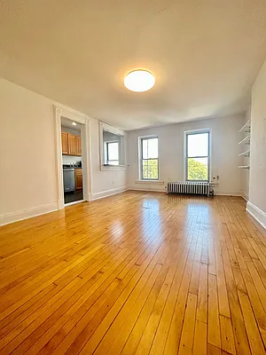 Rented by Barrus Realty Corp | media 2