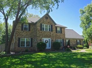 8505 Greendale Dr, Evansville, IN 47711