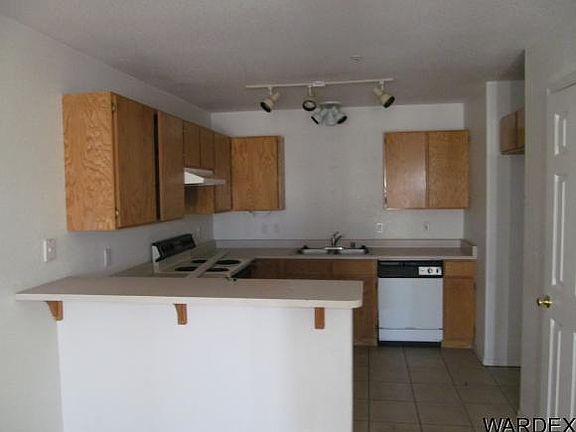 3rd image of 3531 El Toro Dr