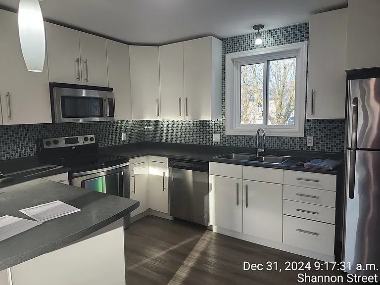20 Shannon St #A — Photo 6