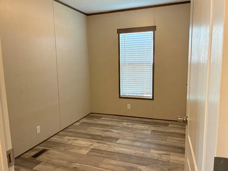 1725 W Golden Cir — Photo 6
