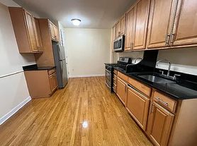 1208 43rd St, Brooklyn, NY