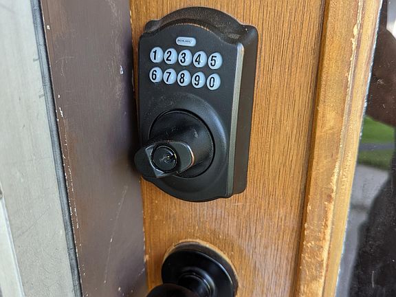 5th image of 1836 Garfield St NE