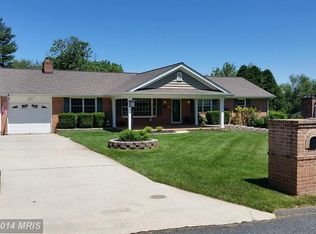 1309 Grandview Ct, Fallston, MD 21047