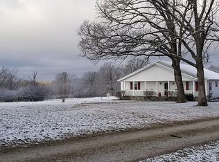 1315 Country Trails Rd, Conway, MO 65632