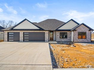 1665 N Corbet Dr, Columbia, MO 65202