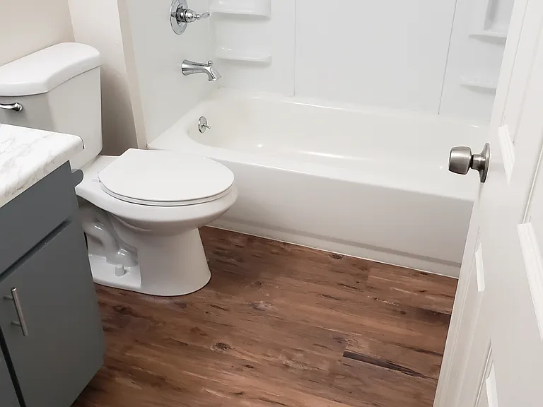 Greystone Apartments — Photo 5