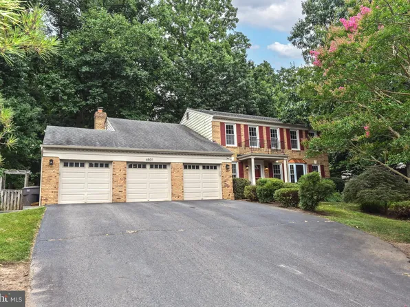 4801 N Hill Dr, Fairfax, VA 22030