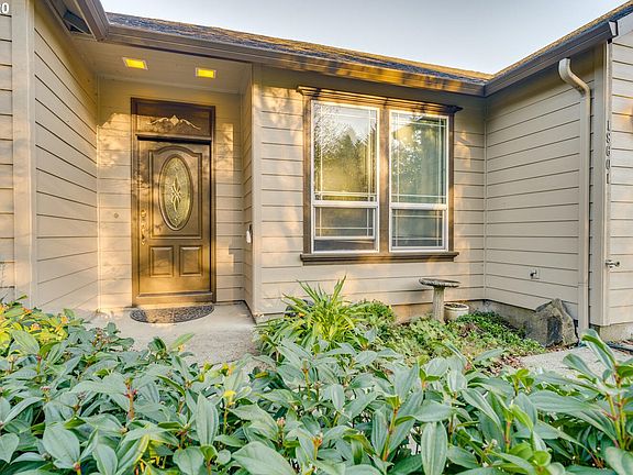 3rd image of 18601 NE 215th Pl