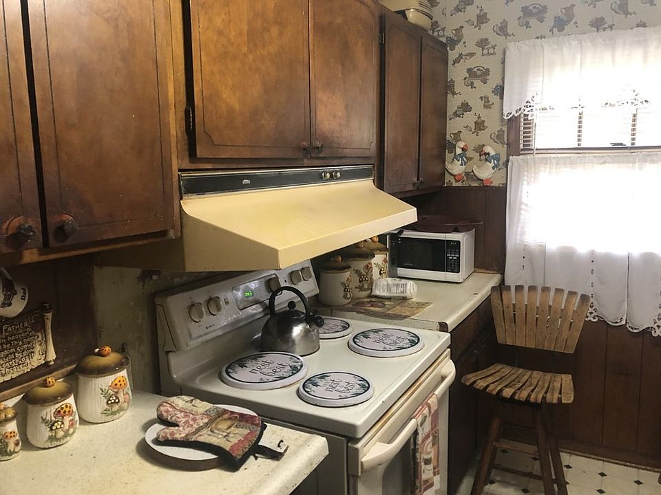 2nd image of 1412 Williamsburg Rd
