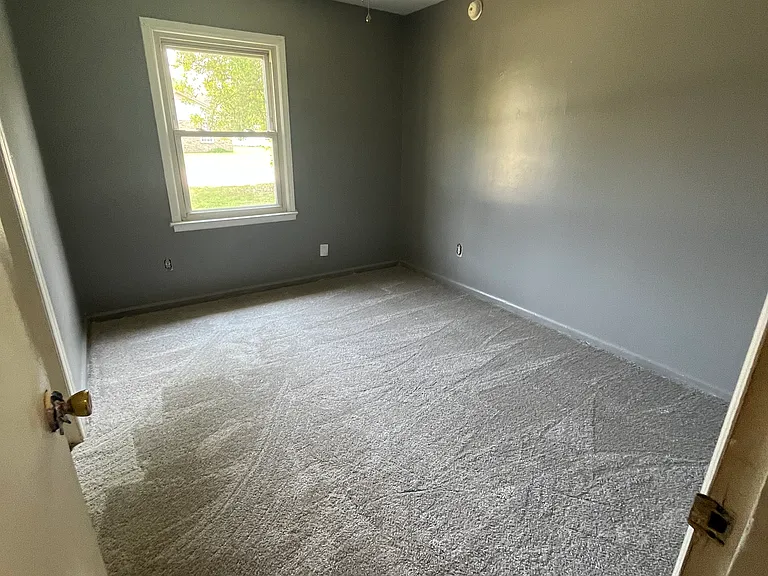 7601 Ireland Dr — Photo 7