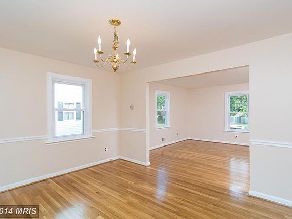 5th image of 1324 Hickory Springs Cir