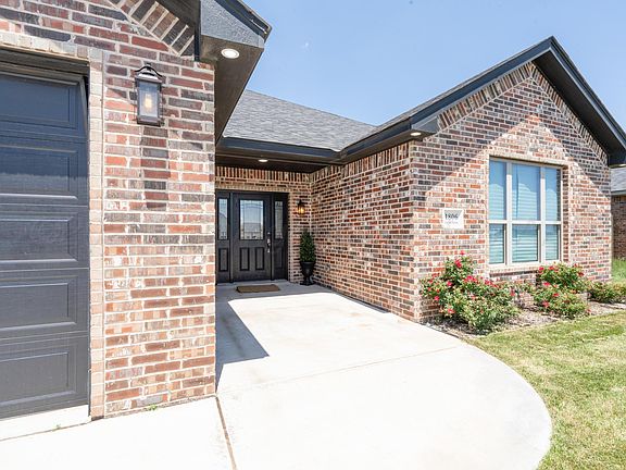 2nd image of 1806 Cactus Flower Rd
