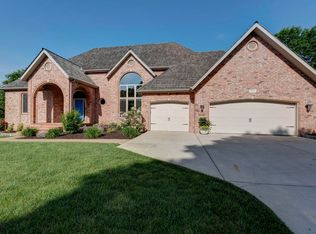 3110 Winged Foot Dr, Nixa, MO 65714