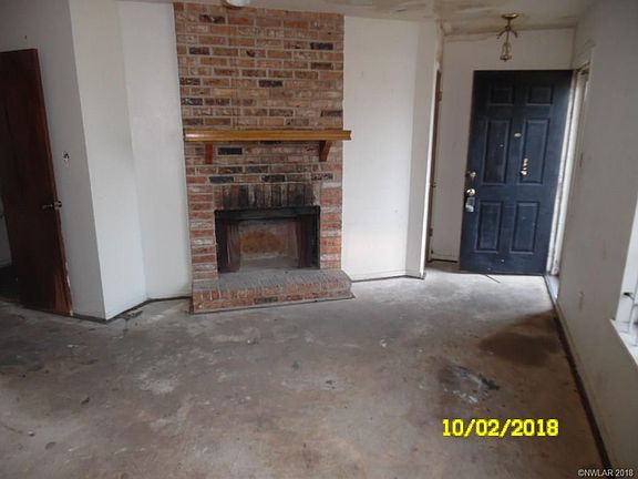 3rd image of 964 Winter Garden Dr Unit 27
