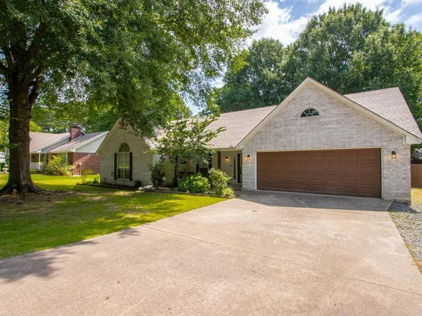 404 Galina St, Beebe, AR 72012