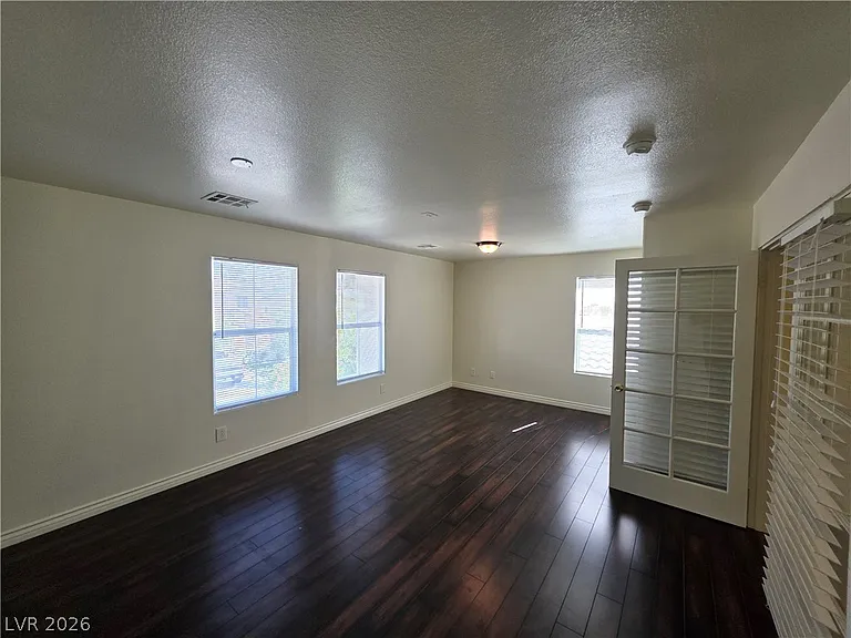 10799 Flame Vine Ct — Photo 86