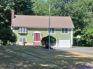 104 James H Luther Dr, Taunton, MA 02780