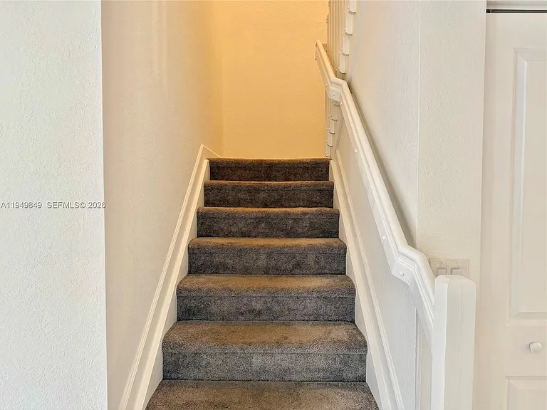 21050 NE 8th Ave — Photo 13