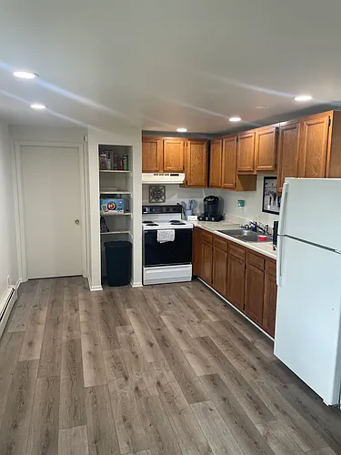 305 W Monroe St #3 Photo 1