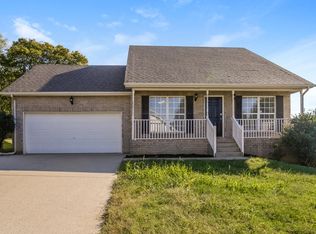 119 Shady View Dr, Hendersonville, TN 37075