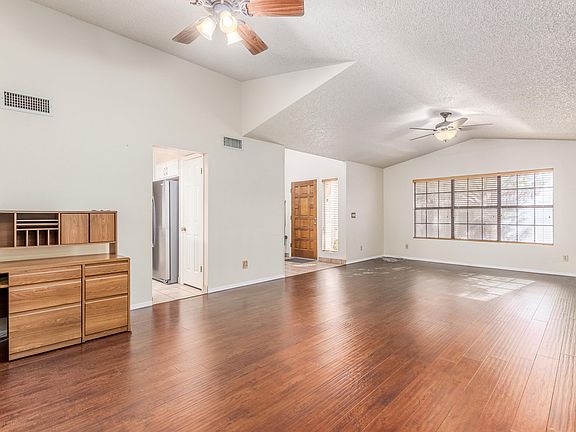 5th image of 5430 W Cochise Dr