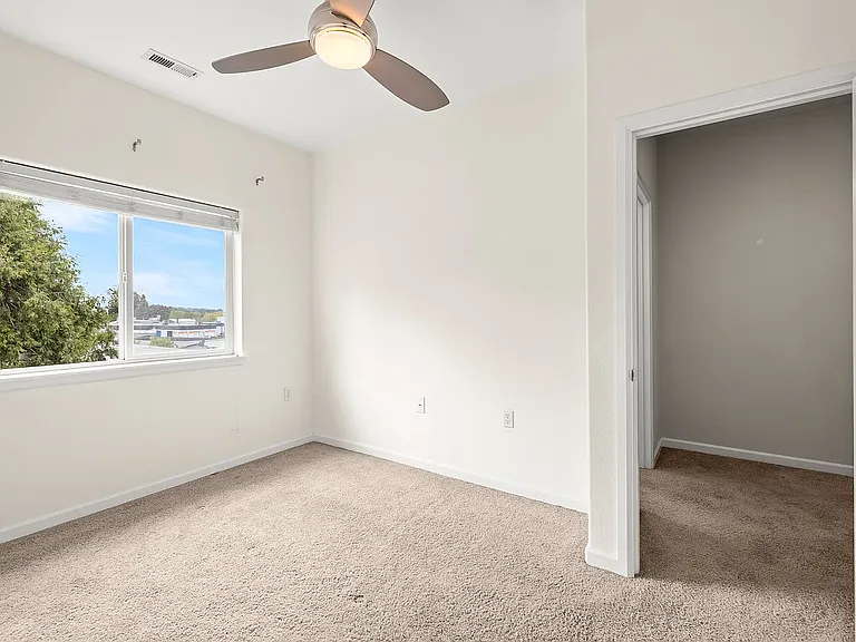 10345 SW Ridgepath Ln — Photo 11