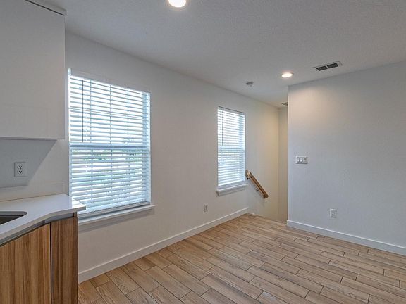 3rd image of 2414 Commerce Blvd #2