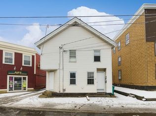 80-82 Laurel St, Fitchburg, MA 01420