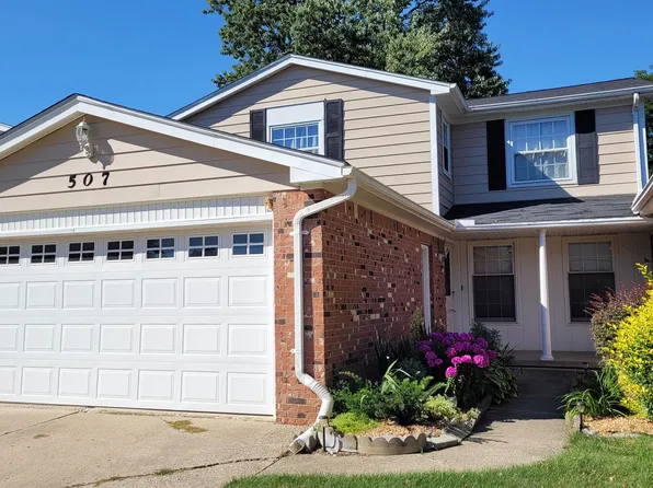 507 Dorset Cir, Grand Blanc, MI 48439