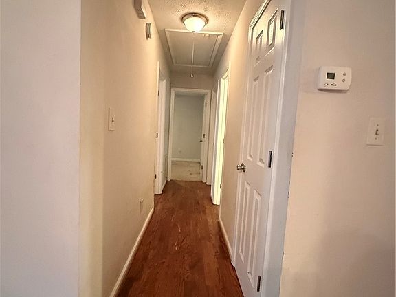 4th image of 241 Rutledge Drive