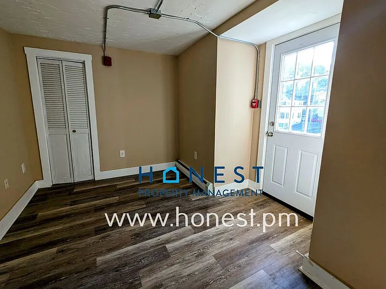 3 Jefferson St #5 — Photo 9