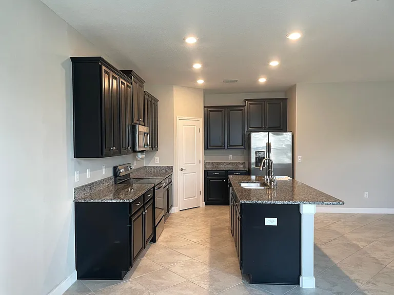 9671 Ivory Dr — Photo 12