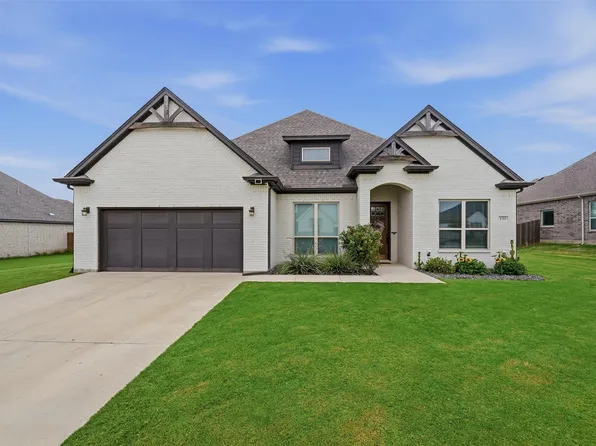 125 Oak View Dr, Godley, TX 76044