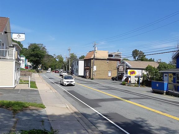2nd image of 1142 Bedford Hwy