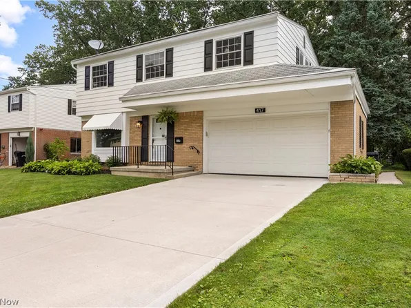 417 Longfellow St, Elyria, OH 44035