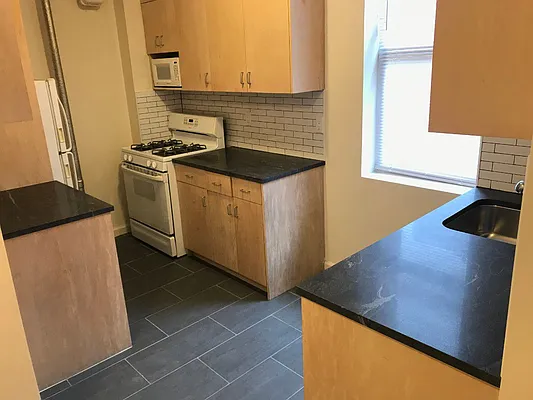 Rented by Level Group | media 42
