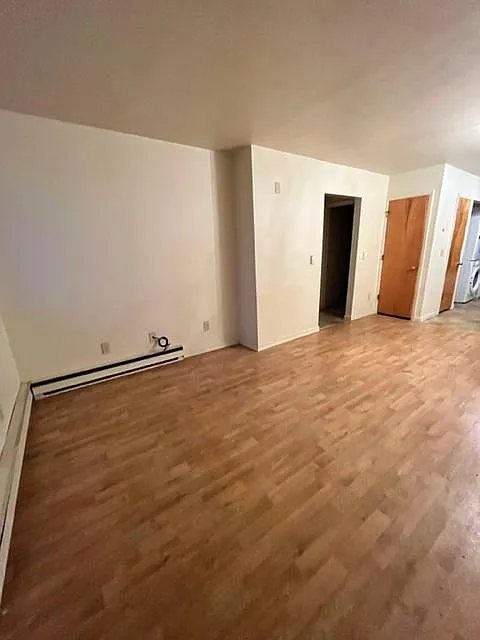 Building Photo - 180 Ohio Ave #2