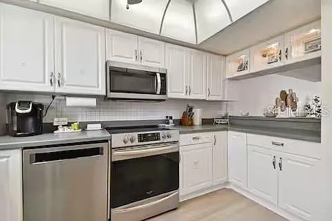 314 Windrush Blvd #13 — Photo 13