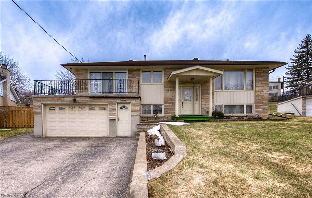 31 Larkspur Cres, Kitchener, ON N2M 4W8 Zillow
