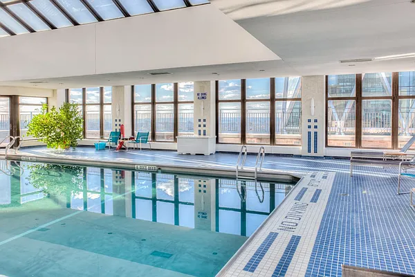 Rented by Jack Resnick & Sons | media 40