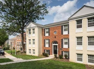5033 Fillmore Ave APT 203, Alexandria, VA 22311