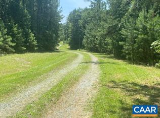 2191 Secretarys Rd, Scottsville, VA 24590