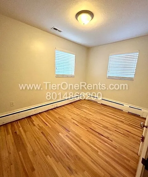 395 E Truman Ave S — Photo 14