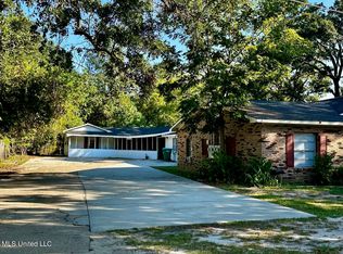 704 24th St, Gulfport, MS 39501